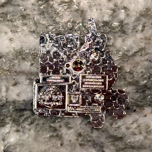 🦄 Disney Inside Out UNICORN FabUlous Pin Disney Pixar PRIDE Collection Pin 2023 - Picture 5 of 7